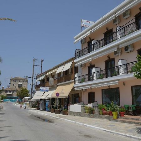 Hotel Akrogiali Ouranoupoli Exterior photo