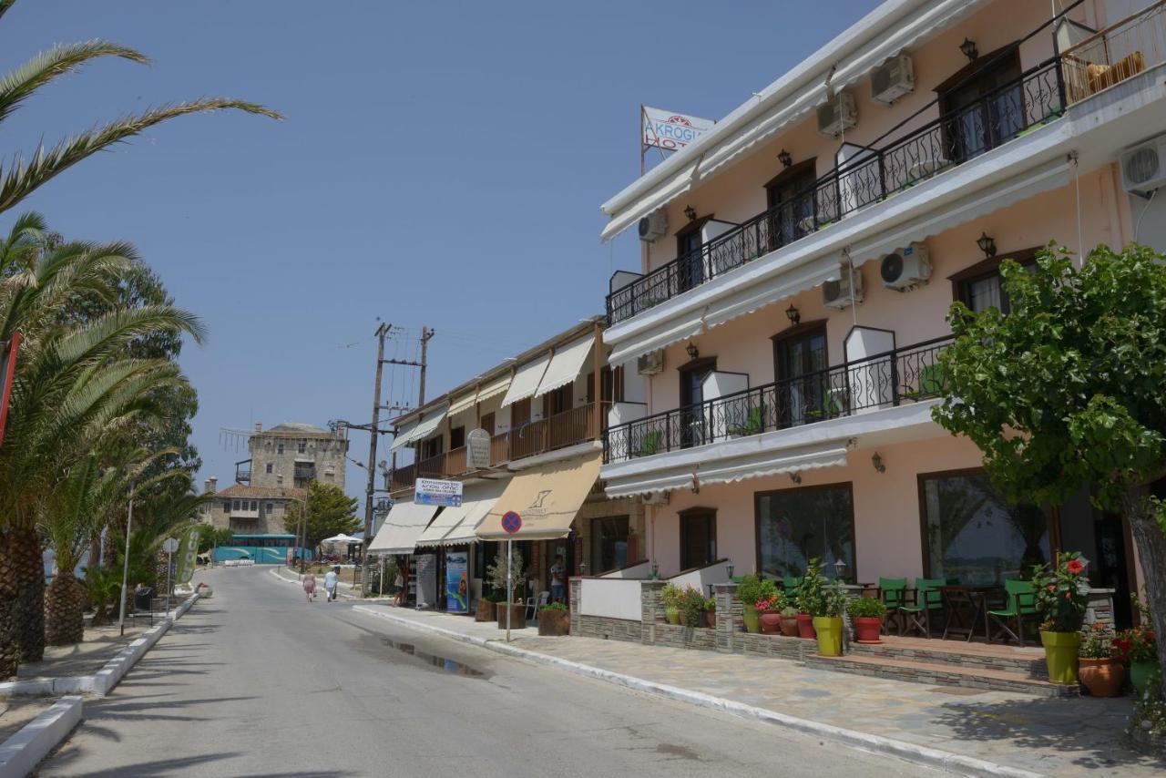 Hotel Akrogiali Ouranoupoli Exterior photo