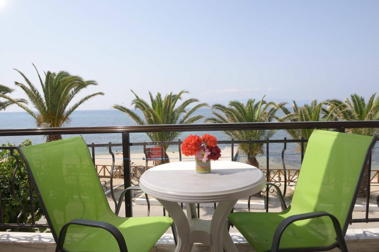 Hotel Akrogiali Ouranoupoli Exterior photo